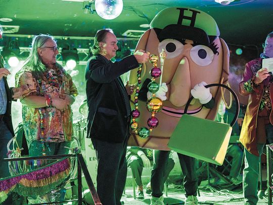Allegheny Elks crown famous pierogi as Mardi Gras Queen