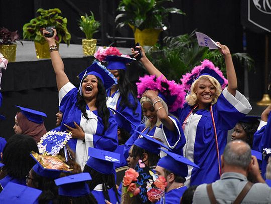 PREVIEW: Perry Class of 2025 graduates