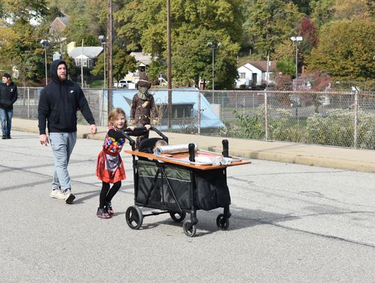 Autumnal fun in Spring Hill: Halloween parade photo gallery